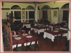Rennes les bains salle de restaurant de l'hostellerie